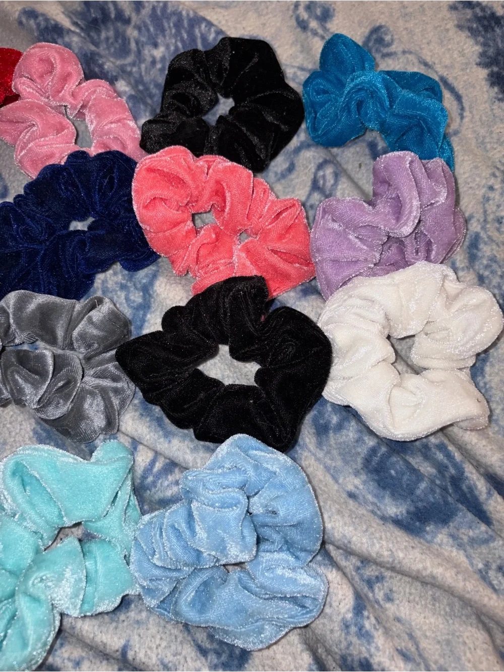 Bundle of 15 scrunchies